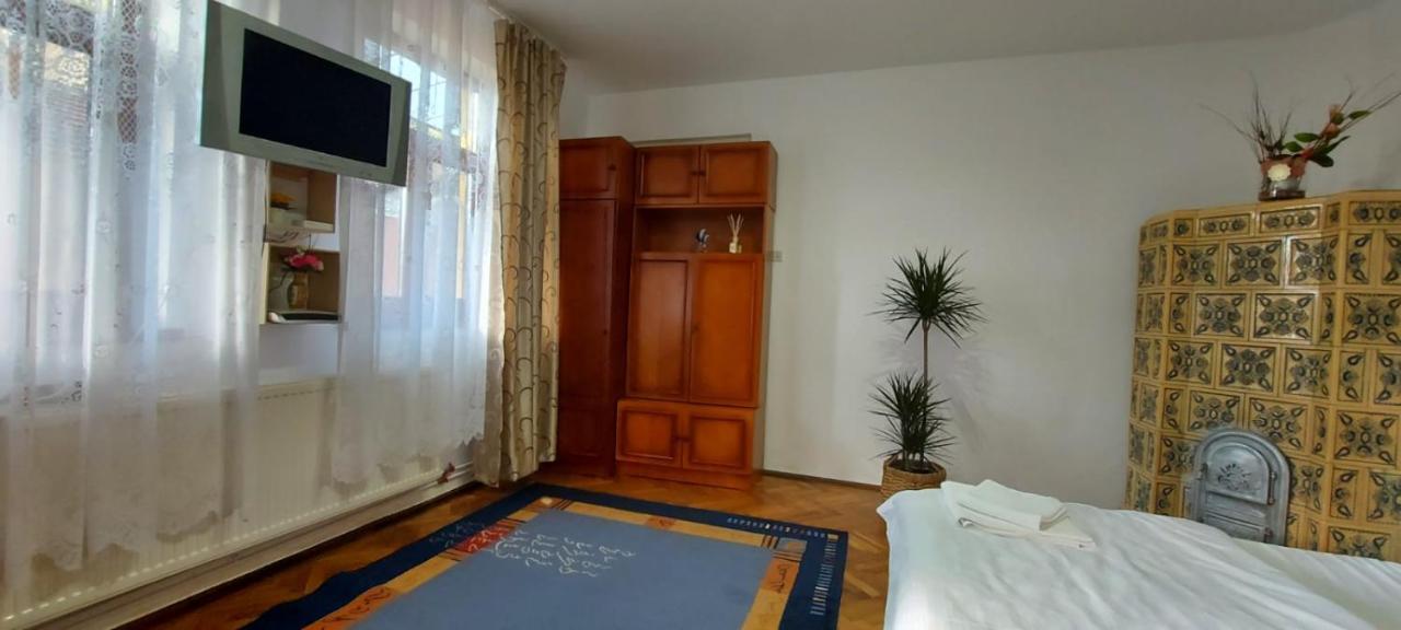 Ferienwohnung La Miruna Hermannstadt Exterior foto