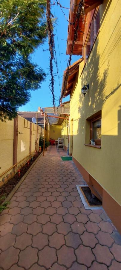 Ferienwohnung La Miruna Hermannstadt Exterior foto
